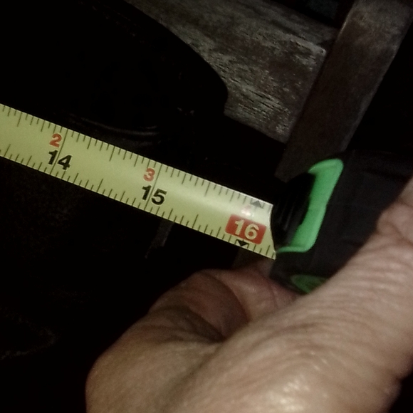 Poverty flats large leather backpack - Picture 2 of 10